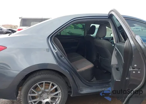 2018 Toyota Corolla Le z USA, uszkodzony, nr VIN 2T1BURHE8JC051853